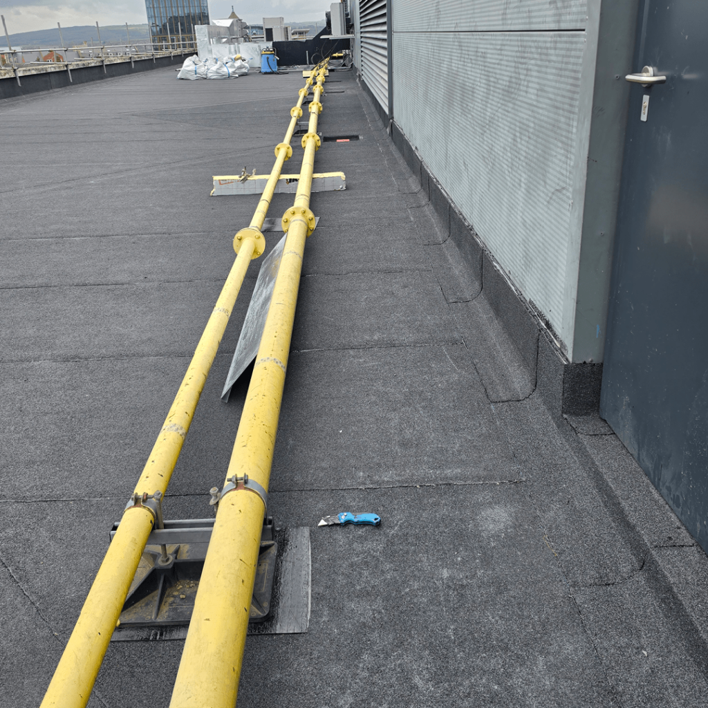 city gate flat roof